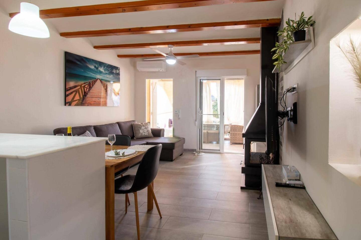 Maravilloso Duplex Con Vistas Al Mar Y Piscina Apartment